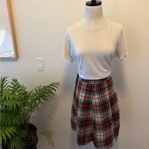 Vintage Plaid Red and Black Women's Skirt waist 26